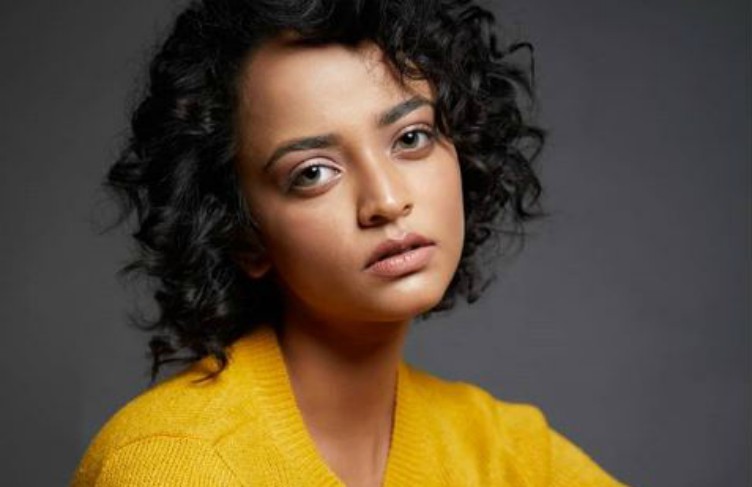 With A Mix Of Versatility And Practicality, Anjali Sivaraman Is The New-Age  Indian Diva We Needed